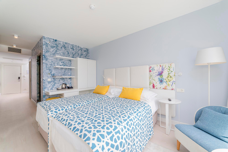 Bedroom 3, Amadria Park Hotel Jakov, Šibenik