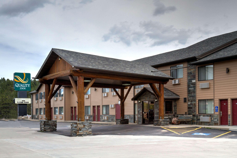 Exterior & Views 1, Quality Inn Near Mount Rushmore, Pennington