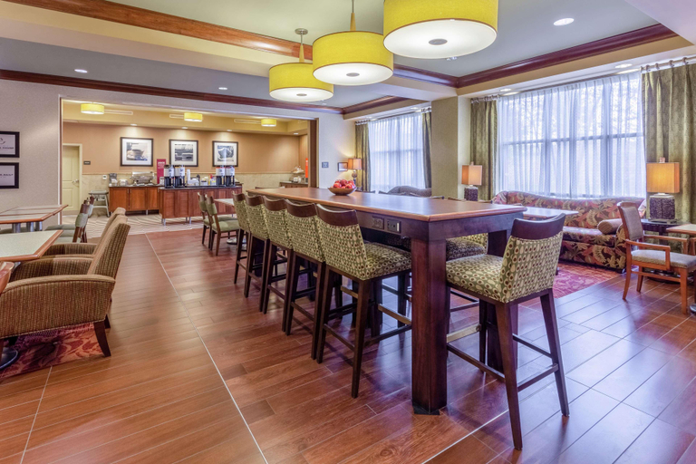 Food & Drinks 5, Hampton Inn Baltimore/Owings Mills, Baltimore