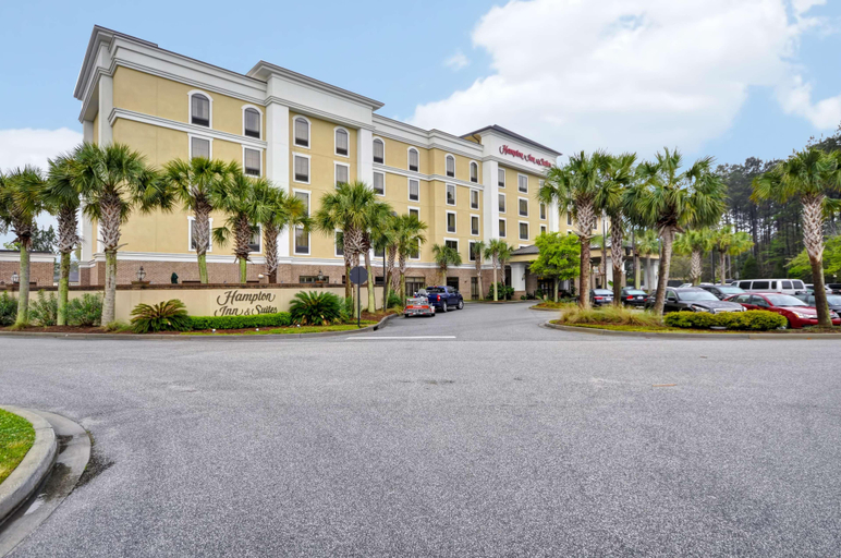 Exterior & Views 2, Hampton Inn&Suites North Charleston-University, Charleston
