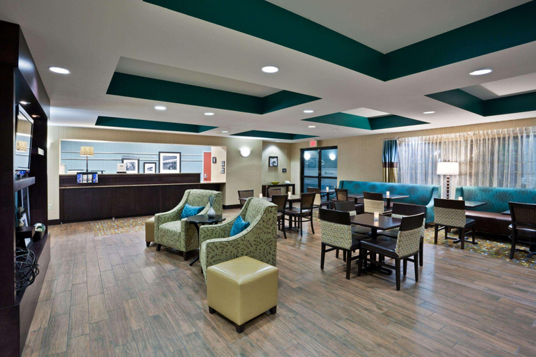 Public Area 2, Hampton Inn North Sioux City, Union