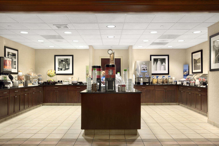 Public Area 2, Hampton Inn & Suites Providence/Warwick-Airport, Kent