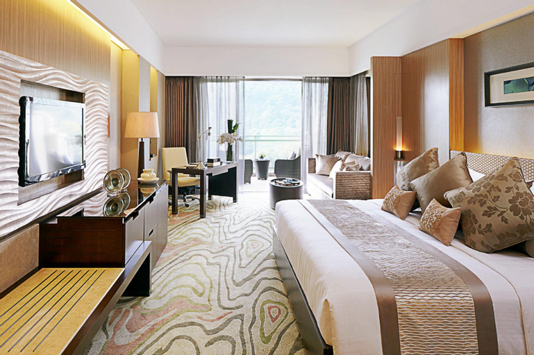 Mission Hills Resort Dongguan, Dongguan