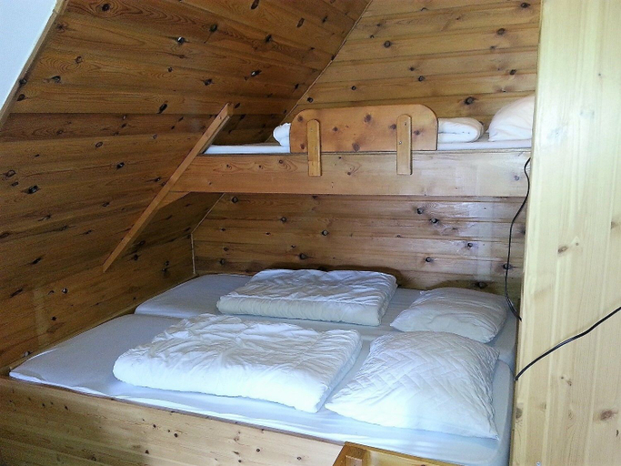 Bedroom 4, Recreatiebedrijf De Koevoet, Wymbritseradiel