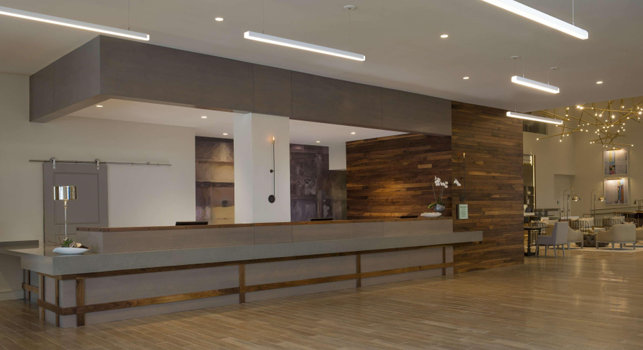 Public Area 3, DoubleTree by Hilton Hotel Dallas – Love Field, Dallas