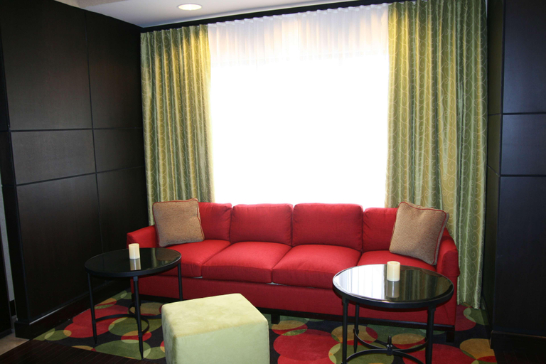 Public Area 2, Hampton Inn Jacksonville-Anniston Area, Calhoun