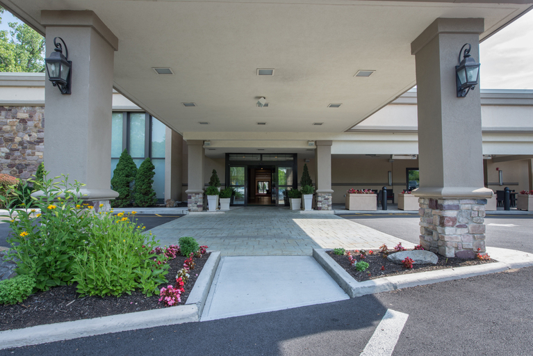 Exterior & Views 2, Hotel MTK Mount Kisco, Westchester