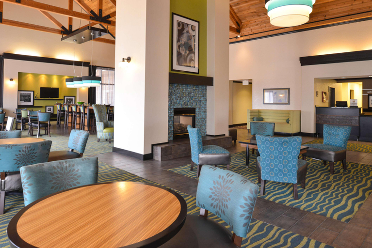 Public Area 3, Comfort Inn & Suites Toledo North, Lucas