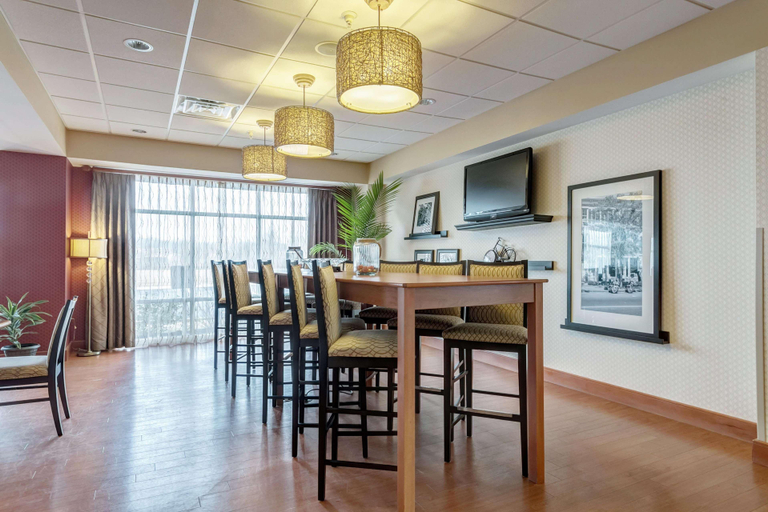 Public Area 2, Hampton Inn St. Louis - Columbia, Monroe