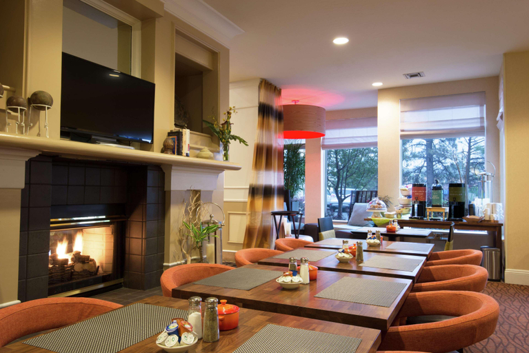 Public Area 2, Hilton Garden Inn Flagstaff, Coconino