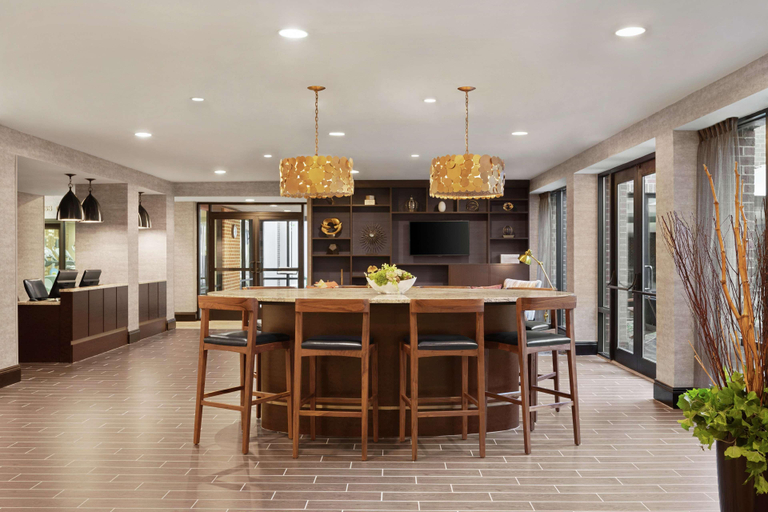 Public Area 4, Doubletree by Hilton McLean Tysons, Fairfax