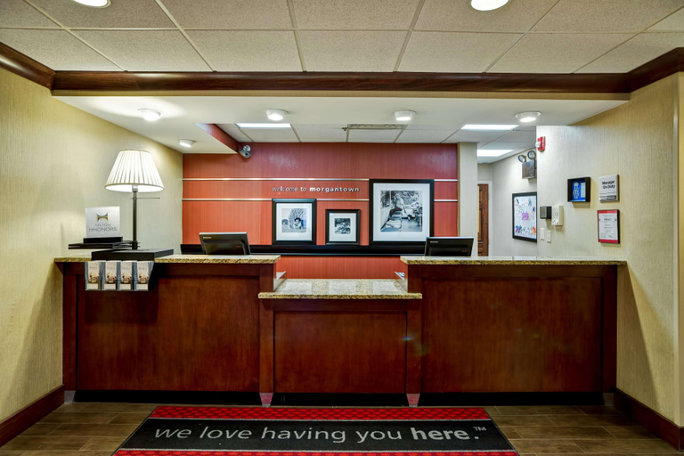 Public Area 2, Hampton Inn Morgantown, Monongalia