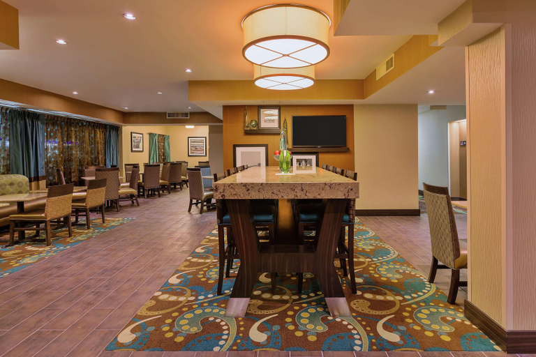 Public Area 2, Spark by Hilton Bakersfield Central, Kern