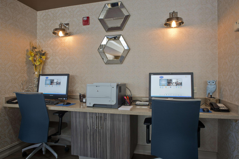 Public Area 2, Hampton Inn Milledgeville, Baldwin