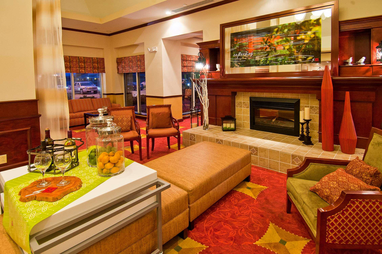 Public Area 3, Hilton Garden Inn Starkville, Oktibbeha