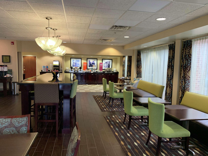 Public Area 2, Hampton Inn Danville, KY, Boyle