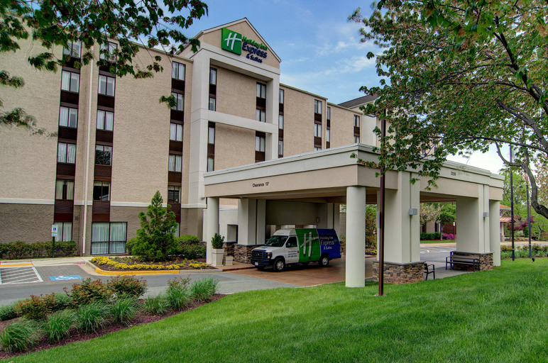 Exterior & Views 2, Spark by Hilton Germantown Washington DC North, Montgomery
