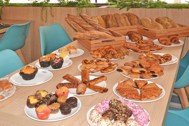 Food & Drinks 5, Ohasis Apartments, Santa Cruz de Tenerife