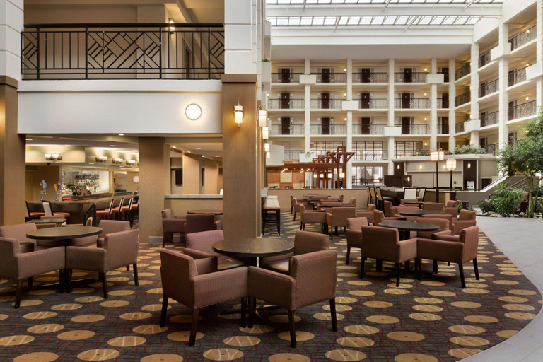 Public Area 2, Embassy Suites by Hilton Piscataway Somerset, Middlesex