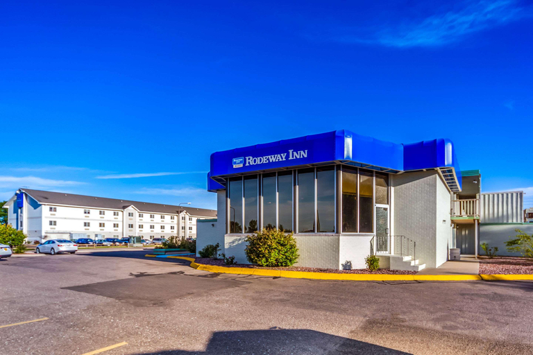 Exterior & Views 1, Rodeway Inn North Platte, Lincoln