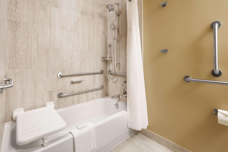 Bathroom 5, Embassy Suites Nrth Charleston - Airport/Hotel , Charleston