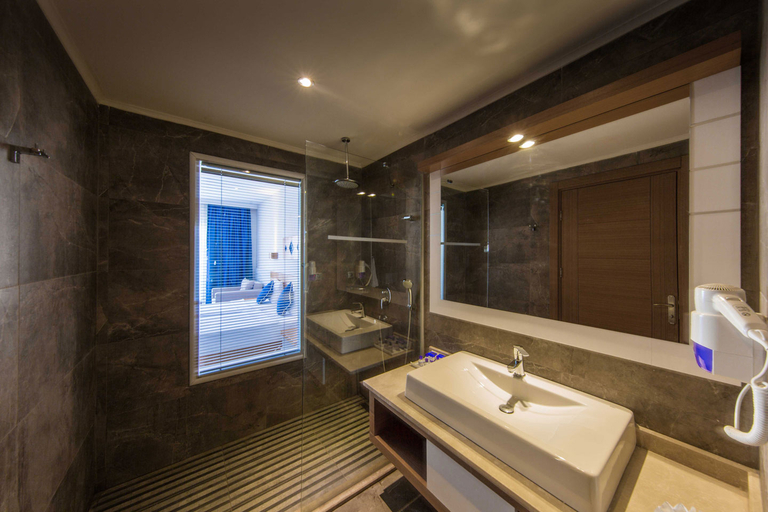 Bathroom 5, Jasmin Beach Hotel Bodrum, Bodrum