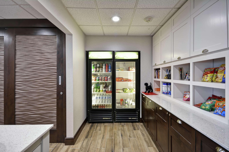 Public Area 2, Homewood Suites by Hilton Palm Desert, Riverside