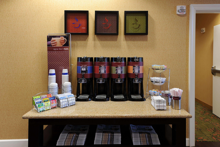 Public Area 2, Hampton Inn & Suites Scottsboro, Jackson