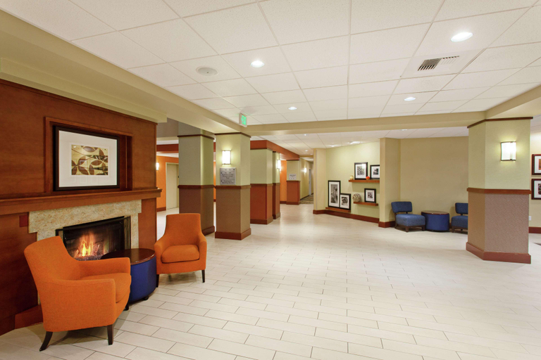 Public Area 2, Hampton Inn & Suites Seattle-Airport/28th Ave, SeaTac
