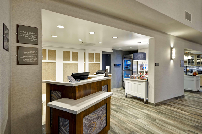 Public Area, Homewood Suites by Hilton Phoenix-Biltmore, Maricopa
