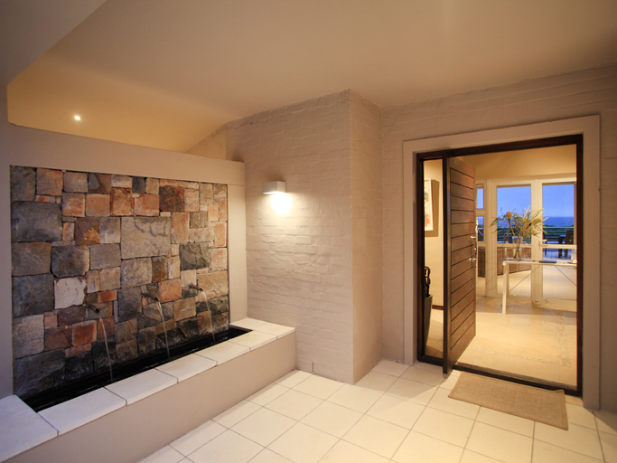 Public Area 4, Abalone Guest Lodge, Overberg