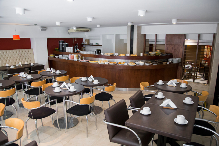 Food & Drinks 3, Reconquista Plaza, Distrito Federal