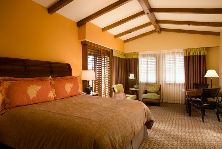 Bedroom 3, Harbor View Inn, Santa Barbara