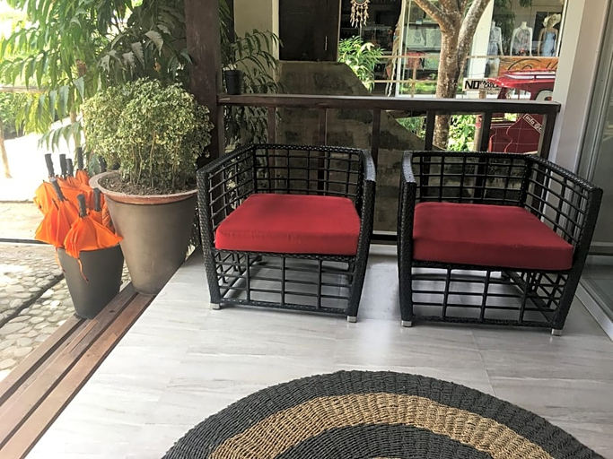 Public Area 3, Cadlao Resort & Restaurant, El Nido