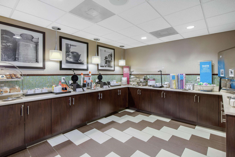 Public Area 2, Hampton Inn Mebane, Alamance