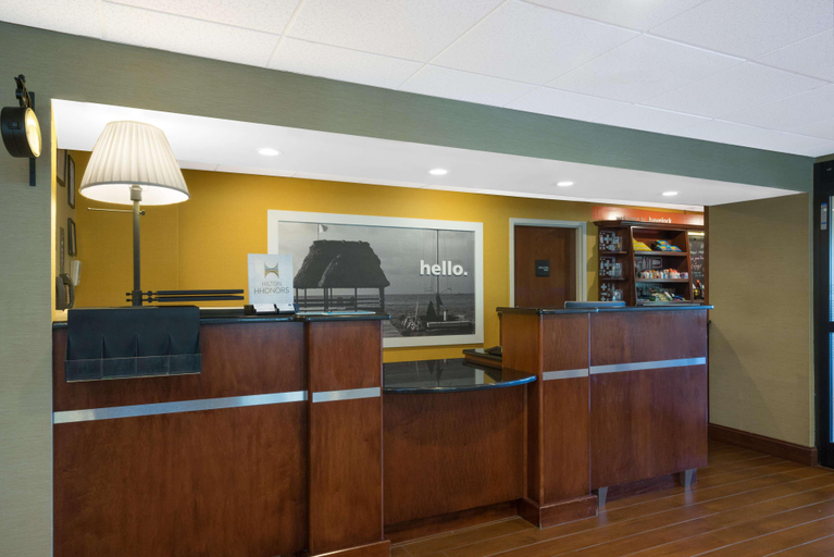 Public Area 2, Hampton Inn Havelock, Craven