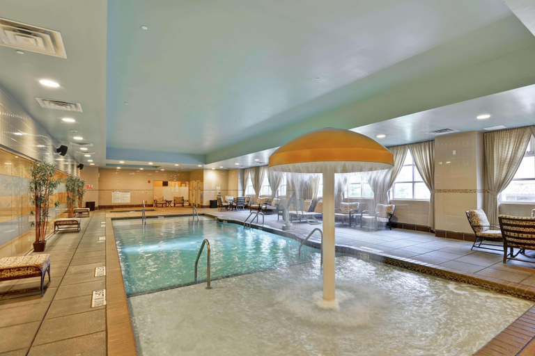 Sport & Beauty 2, Embassy Suites by Hilton Raleigh Durham Airport Br, Wake