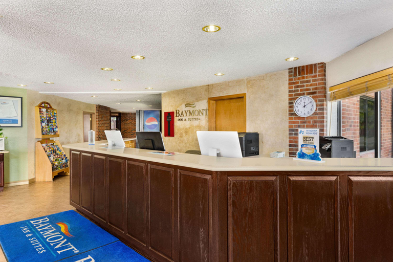 Public Area 2, Baymont Inn & Suites Cortez, Montezuma