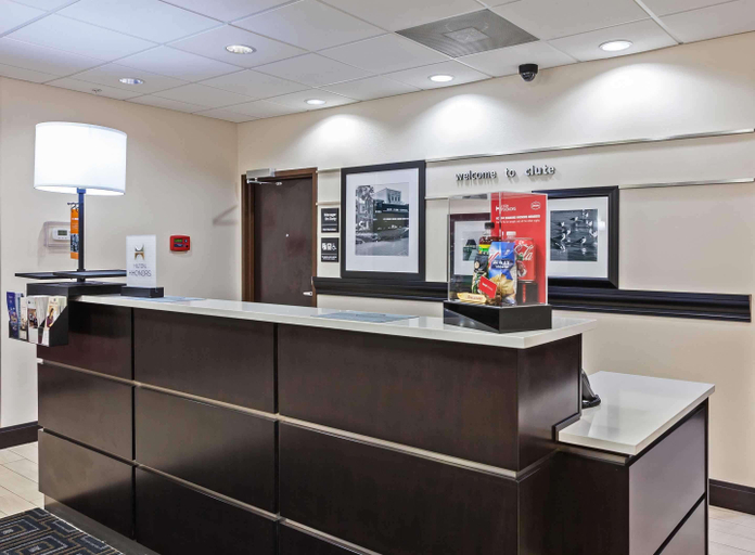 Public Area 2, Hampton Inn & Suites Lake Jackson-Clute, Brazoria