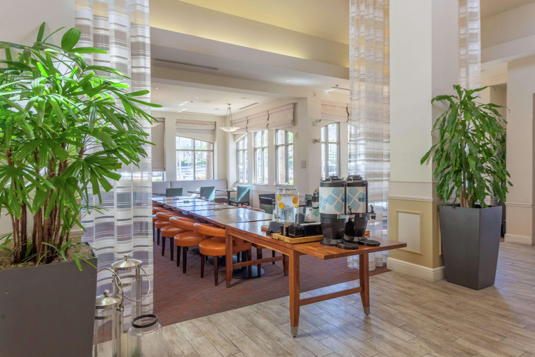Public Area 2, Hilton Garden Inn Palm Springs - Rancho Mirage, Riverside
