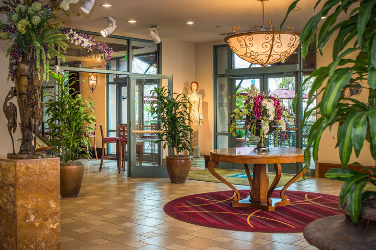 Public Area 4, Embassy Suites by Hilton Sacramento Riverfront Pro, Sacramento