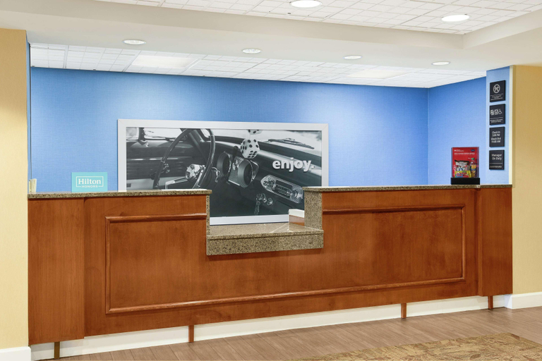 Public Area 2, Hampton Inn Columbus-North, Muscogee