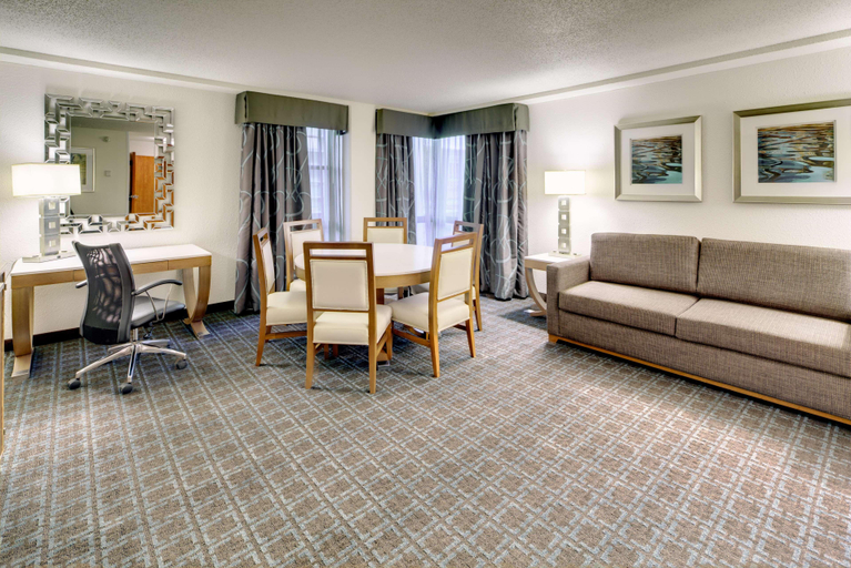 Public Area 3, Doubletree Hotel Milwaukee City Center , Milwaukee