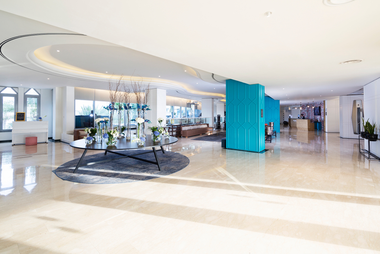Public Area 4, Occidental Sharjah Grand, Sharjah City