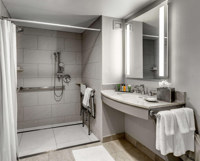 Bathroom 5, Hilton Columbus at Easton, Franklin