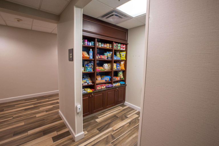 Public Area 2, Hampton Inn & Suites Berkshires-Lenox, Berkshire