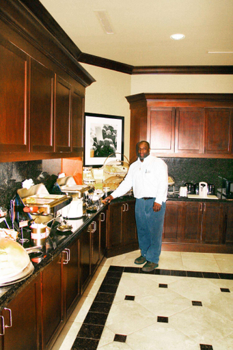 Food & Drinks 5, Hampton Inn & Suites Albany-Downtown, Albany