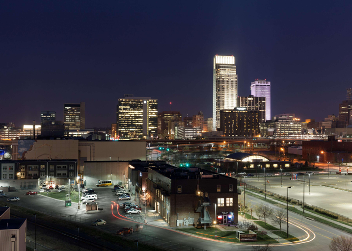 Exterior & Views 16