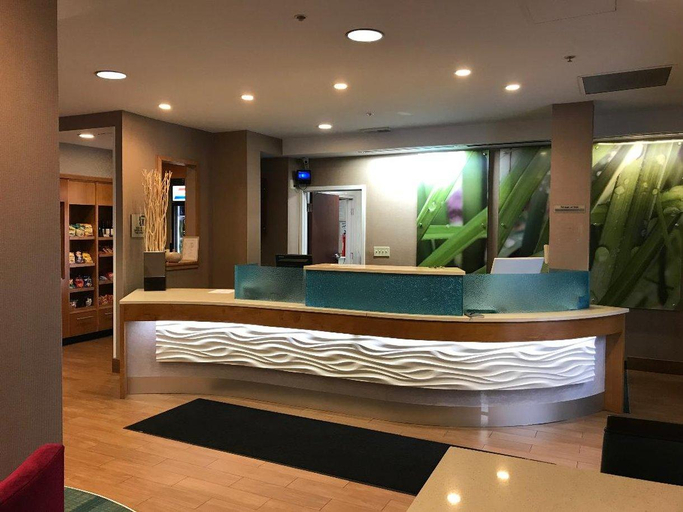 Public Area 2, Kings Inn & Suites Mason, Warren