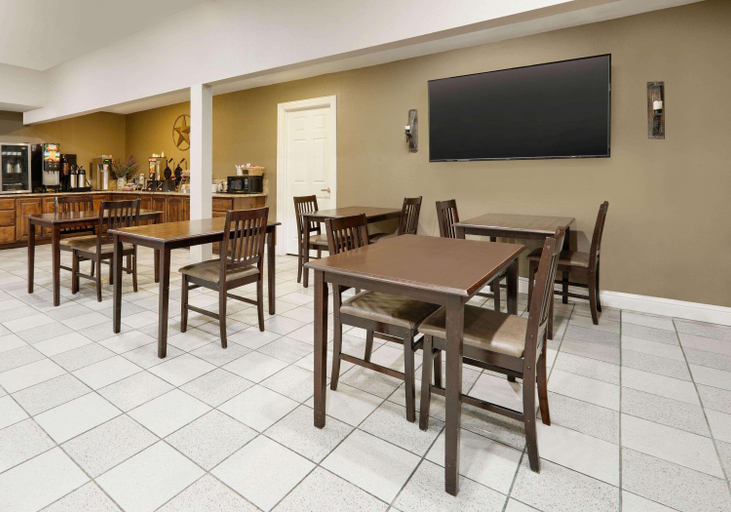 Public Area 2, Super 8 by Wyndham Abilene North, Taylor